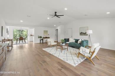 7029 Blache Ct, Jacksonville, FL 32210 - photo 4