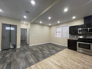 46 E 47th St unit 1, Bayonne, NJ 07002 - photo 2