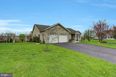 1916 Bell Ave unit 9, Chambersburg, PA 17202 - photo 2