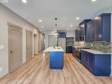 13290 SW Bradley Ln, Tigard, OR 97224 - photo 6