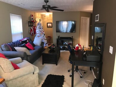 8340 Grand Trevi Dr, Louisville, KY 40228 - photo 2