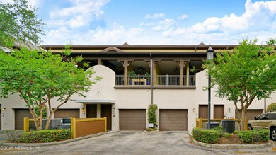 9823 Tapestry Park Cir 116-1