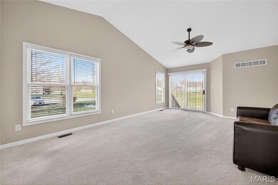 127 Maryland Dr unit 89A, O Fallon, MO 63366 - photo 5