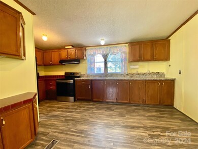 369 Branchwood Rd, Statesville, NC 28625 - photo 4