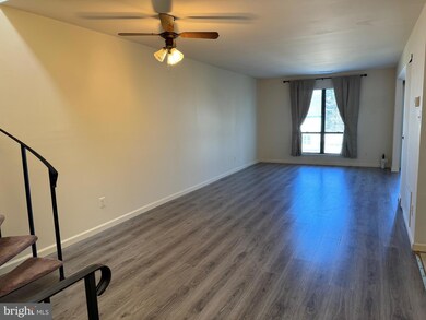 1825 Bridgetown Pike unit 706, Feasterville Trevose, PA 19053 - photo 2