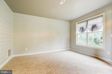 13029 Saint Clair Rd, Clarksburg, MD 20871 - photo 7