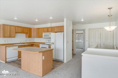 05-Living Room_ELI06061