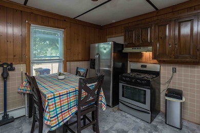 96 Holten St, Danvers, MA 01923 - photo 6