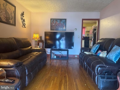 4400 Asbury Ave, Baltimore, MD 21206 - photo 3