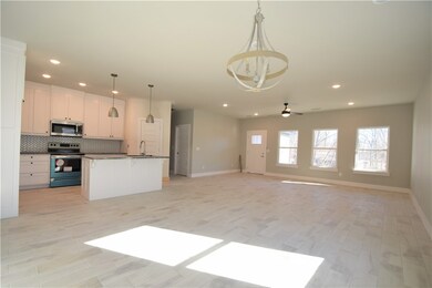 4 Clovelly Ln, Bella Vista, AR 72715 - photo 4