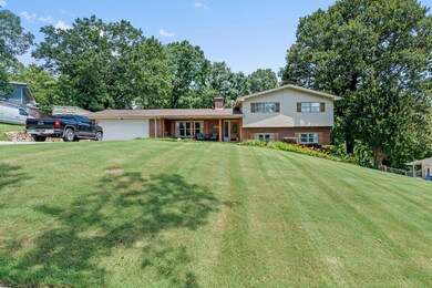 1-web-or-mls-4522 cloverdale loop-tori r