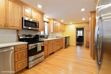 521 Carolina Back Rd, Charlestown, RI 02813 - photo 3