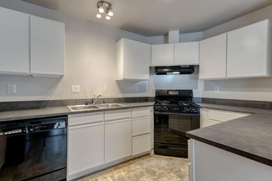 STYLISH KITCHEN