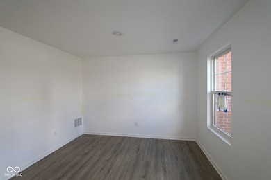 4501 Yellowwood Ave, Brownsburg, IN 46112 - photo 3