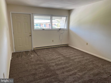 166 S Lime St unit 3, Quarryville, PA 17566 - photo 5