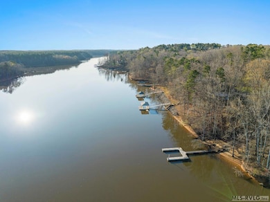 17 Olde Forest Rd, Clarksville, VA 23927 - photo 3