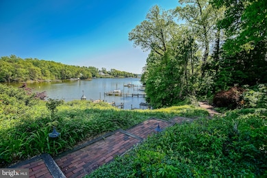 869 Childs Point Rd, Annapolis, MD 21401 - photo 2