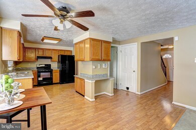 10712 Misty Moon Place, Germantown, MD 20876 - photo 3
