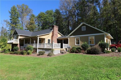 515 Greenlawn Dr, Asheboro, NC 27203 - photo 2