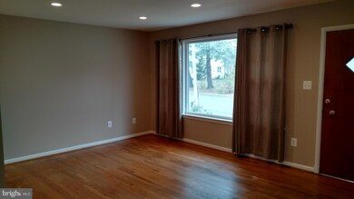 410 Marshall Rd SW, Vienna, VA 22180 - photo 4