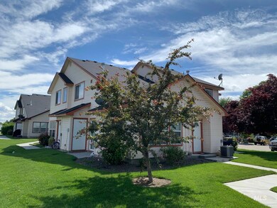 1014 S Locust St, Nampa, ID 83686 - photo 6