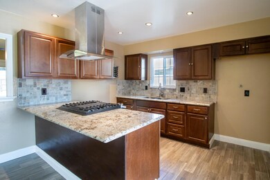 93209891-0D7D-4434-AAE2-D4DED16C0E19