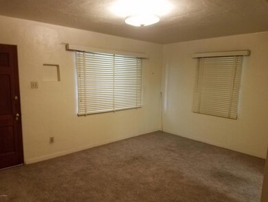 2041 N 29th Place, Phoenix, AZ 85008 - photo 5