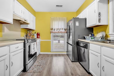 4059 Birch Glen Dr, Memphis, TN 38115 - photo 5