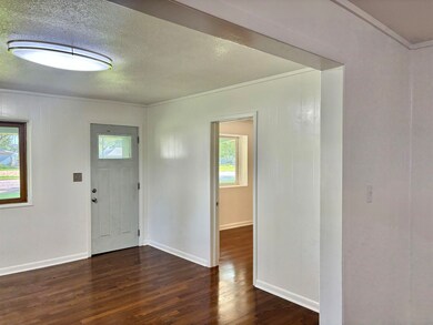 120 E Adams Ave, Sterling, KS 67579 - photo 4