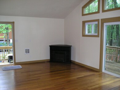 1207 Woodland Dr, East Stroudsburg, PA 18301 - photo 6