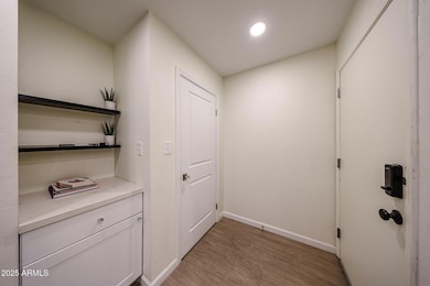 5525 E Thomas Rd unit O11, Phoenix, AZ 85018 - photo 2