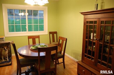 2646 W 34th St, Davenport, IA 52806 - photo 3