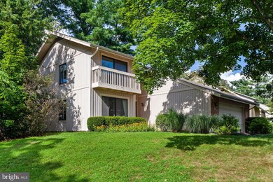 20500 Aspenwood Ln, Montgomery Village, MD 20886 - photo 2