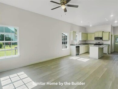 1205 SW Bishop Rd unit 2, Lawton, OK 73501 - photo 3