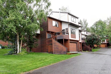 End Unit Next To Entrance