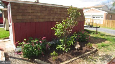 329 W 9th St, Front Royal, VA 22630 - photo 3