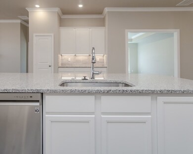 1303 Mayberry St, Odessa, TX 79765 - photo 6