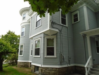 755 Pleasant St unit 3, Worcester, MA 01602 - photo 4