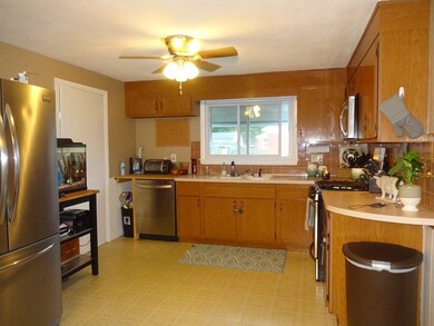 41 Michael Rd, Dracut, MA 01826 - photo 6