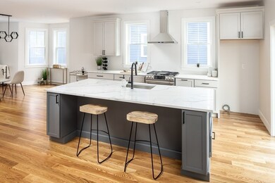 73 Cummins Hwy unit 73, Boston, MA 02131 - photo 4