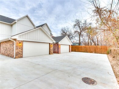 ATTACHED 2-car garage! Unheard of in the Urban Cor