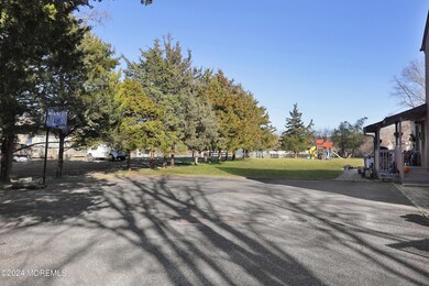 1058 Maxim Southard Rd, Howell, NJ 07731 - photo 5