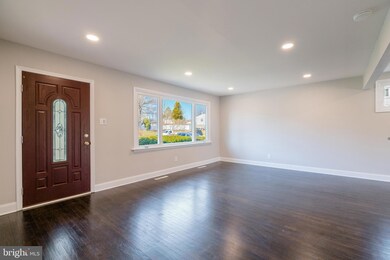 212 Woodlawn Dr, Lansdale, PA 19446 - photo 4