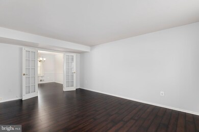 6869 Brian Michael Ct, Springfield, VA 22153 - photo 6