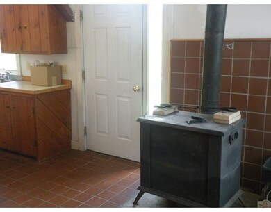 96 Wheeler St unit 1, Gloucester, MA 01930 - photo 5