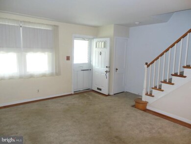 8019 Leon St, Philadelphia, PA 19136 - photo 4