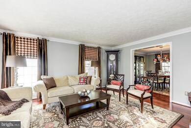 2540 Chelmsford Dr, Crofton, MD 21114 - photo 4