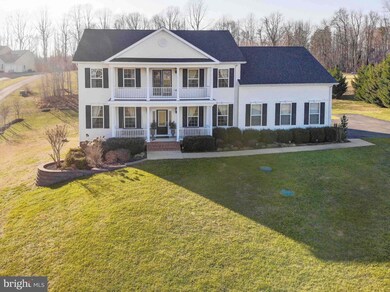 972 Falls Pointe Way, Huntingtown, MD 20639 - photo 4