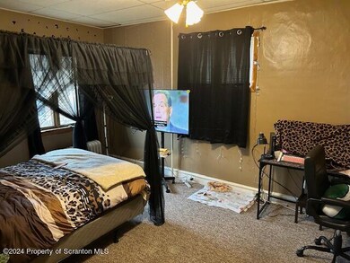 624 S Main St, Old Forge, PA 18518 - photo 5