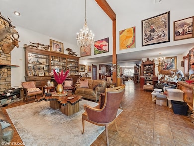 712 S Plum Grove Rd, Palatine, IL 60067 - photo 4